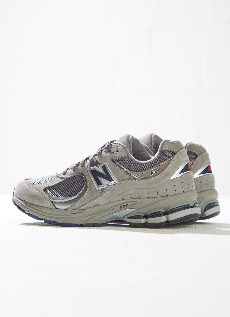 2002R Sneaker - Grey - Peppermayo